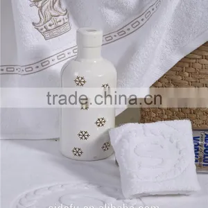 5-Star Hotel Embroidery Towel Customize Logo Jacquard Towel thumbnail-4