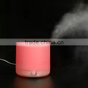 Air Purifier Aroma Diffuser With LED Colourful Light thumbnail-1
