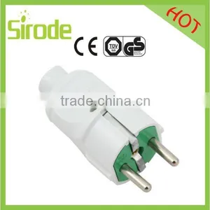 Electrical Earthed Plug Socket Outlet With Handle thumbnail-3