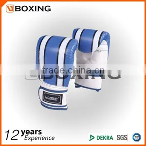 Man Sports Boxing Glove thumbnail-1