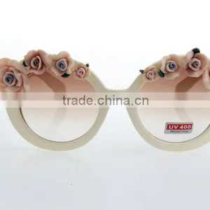 New Round Frame Retro Clay Flower Handmade UV 400 Beach Style Sunglasses thumbnail-3