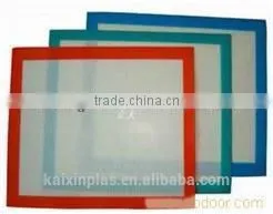 Sticky Pad Magic Anti-Slip Non-slip Silicone Mat thumbnail-1