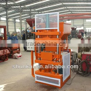 SK1-10 Hydraulic Interlocking Stabilized Soil Block Machine thumbnail-1