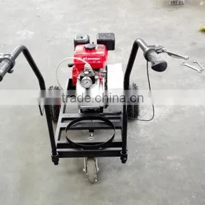 Road Painting Machine Made in China thumbnail-1