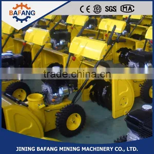 4-Stroke Gasoline Engine Self-propelled Snow Thrower/ Snow Blower thumbnail-6