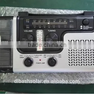 Solar Hand Crank Radio thumbnail-6