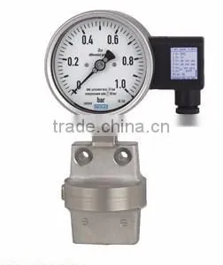Differential Pressure Gauges With Electrical Output Signal Stainless Steel, Solid-front Case Type DPGT43.100 and DPGT43.160 thumbnail-1