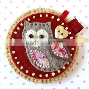 Hot New Bestselling Product Wholesale Handmade Felt Ornaments Felt Owl Brooch Made in China thumbnail-1