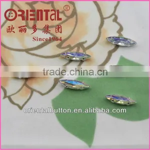 Tine Bottom Horse Eyelike Acrylic Stone thumbnail-1