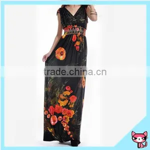 Petunias Pattern Black Lady Dress thumbnail-1