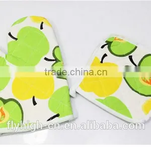 Fashion Embroidered Cotton Oven Glove/oven Mitt thumbnail-1