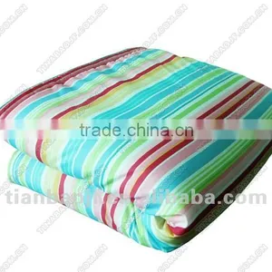 Polyester Fiber Quilt, Comforter, Duvet, Patchwork Quilt, Cotton Quilt, Silk Quilt thumbnail-1