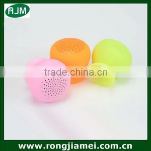 High Quality Portable Waterproof Wireless Bluetooth Speaker thumbnail-1