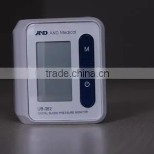Wrist Blood Pressure Monitor UB-352 Medical Devices thumbnail-3