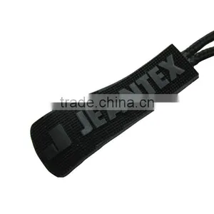 Custom Rubber Bag Zipper Pull With 3D Brand Logo thumbnail-2
