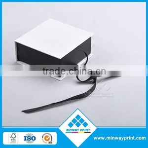 Decorative Rigid Cardboard Jewellery Packaging Box With Satin Ribbon Small Luxury Gift Jewellery Box With Lid thumbnail-2