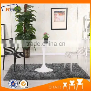 Cheap Black and White Plastic Chair thumbnail-1