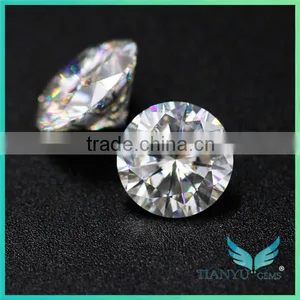 Pure White D E F Color Clarity Vvs 0.7mm to 8mm Round Brilliant Cut Synthetic Moissanite Stones thumbnail-4