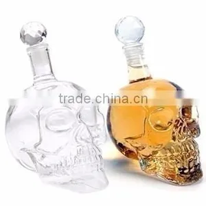 Haonai Wholesale 750ml 1000ml Glass Vodka Whisky Wine Skull Bottles With Stopper thumbnail-5