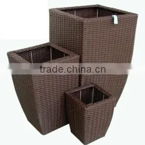 Outdoor Flower Basket thumbnail-5