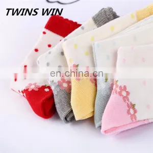 European 2018 New Products Wholesale Children Cartoon Cute Winter Warm Printed Woven Cotton Knee Short Sock thumbnail-5