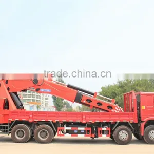 2015 New Products SINOTRUK 70 Tons Truck Mounted Crane thumbnail-1