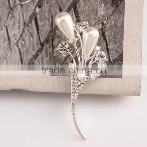 Bouquent Rhinestone Brooch Pins,New Product Flower Pearl Rhinestone Brooch For Dress thumbnail-5