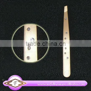 Eyebrow Tweezer thumbnail-1