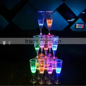 2016 High Quality FDA Level Champange Cheering LED Cup for Promotion thumbnail-1
