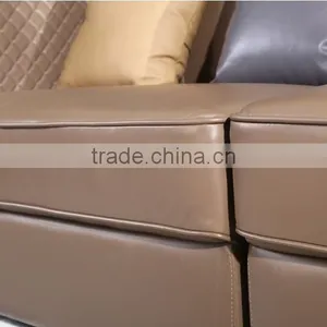 Luxury Italian Classic Genuine Leather Sofa Set With Ebony Coffee Table Set, Italian Living Room Furniture(MOQ=1 SET) thumbnail-3