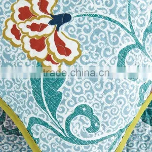 A Flourishing Pattern of Hand Painted Leaves thumbnail-2