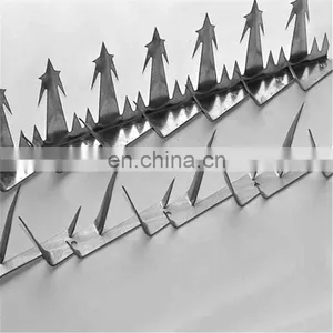Hot Dipped Galvanized Anti Wall Climbing Spikes Wall Spikes Razor Barbed Wire Fence Sale thumbnail-3