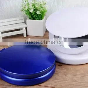 Plastic Two Way 5x Magnifying Compact Travelling Mirror With Led Light thumbnail-4