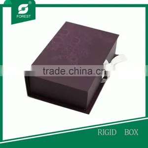 WHOLESALE LUXURY CUSTOM PACKAGING BOX FOR JEWELRY thumbnail-1