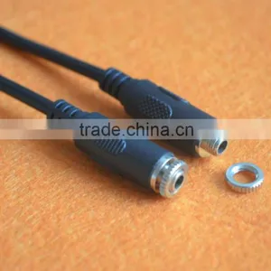 Stereo 3.5mm Panel-Mount Audio Cable thumbnail-2
