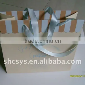 Paper Shopping Bag thumbnail-1