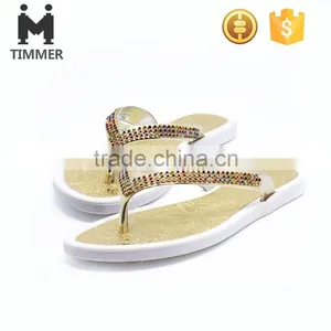 Wholesale Cheap Slippers Fashion Beach Slippers With Golden Chain thumbnail-1