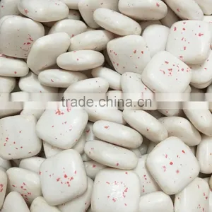 Square Shape Coated Center Filled Bubble Gum thumbnail-1