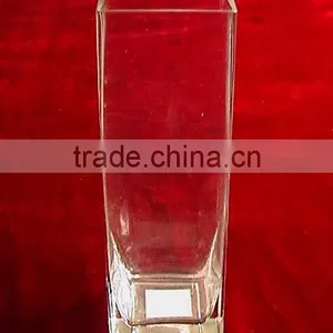 Clear Square Glass Vases thumbnail-3