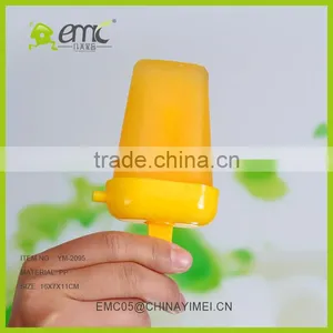 Set of 4pcs Plastic Ice Mold Juice Mold With Cover Ice Making Stools thumbnail-5
