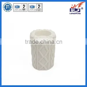 Eco-Friendly Elegant White Knitted Decorative Tealight Candle Holders thumbnail-1