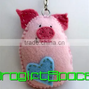 2017 Pink Smiling Pig Felt Keychain Made in China thumbnail-1