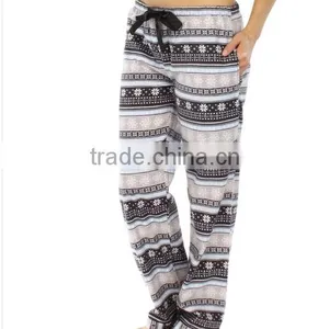 Colorful Printed Pattern Cozy Coral Fleece Yoga Pants thumbnail-2