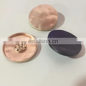 Fashion Antique Gold Metal Zinc Alloy Big Sewing Button With Various Sizes for Coat thumbnail-3