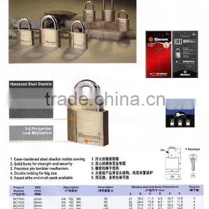 Brass Padlock thumbnail-1