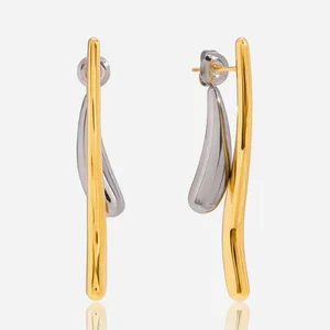 Classic Clover Design Stainless Steel Stud Earrings With Four-Leaf Charm thumbnail-5
