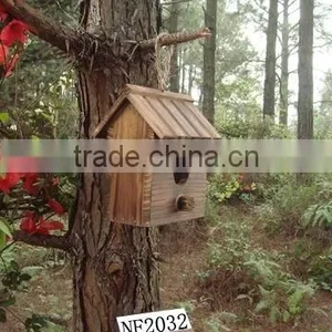 Wooden Bird House/nest thumbnail-1