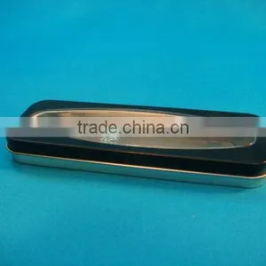Tin Pen Box thumbnail-1