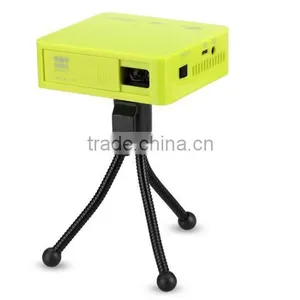 DLP Style Mini Projector With Built-in Battery UC50 Pico Beamer thumbnail-3