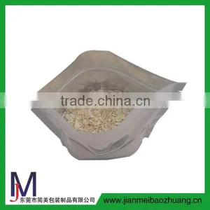 Good Quality Stand up Bag With Zipper and Window for Food thumbnail-3
